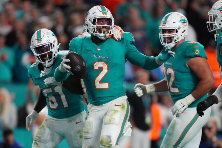 7 players Cowboys could pursue at 2025 NFL trade deadline