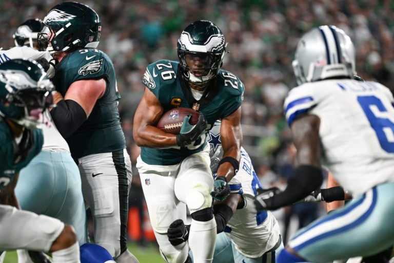 NFL Week 12 games: Odds, expert predictions for every matchup