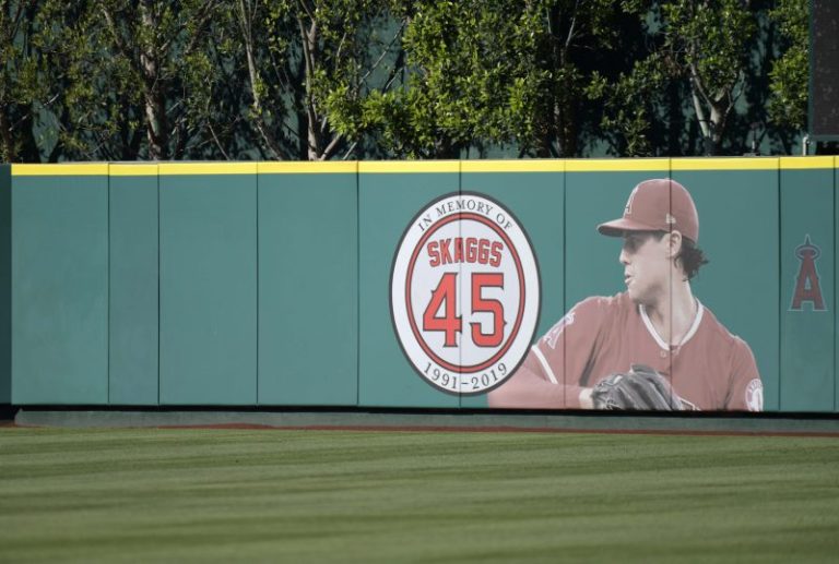 Jury close to beginning deliberations in Tyler Skaggs trial