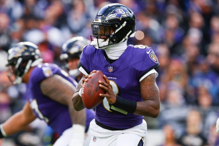 Will Lamar Jackson play Week 14? Injury update, status for Ravens QB