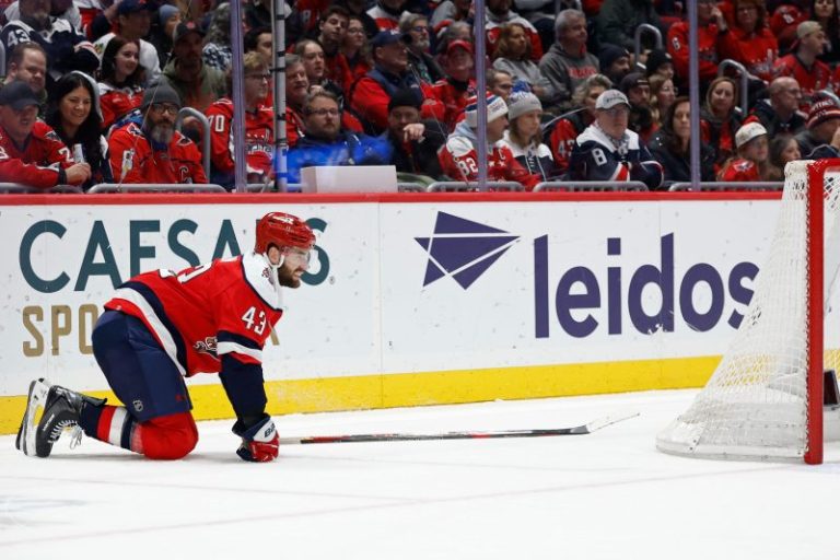Capitals star, Olympian limps off ice after big hit