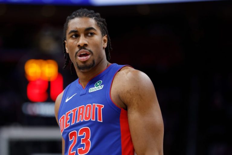 Intriguing 3-team NBA trade could involve potential Giannis deal