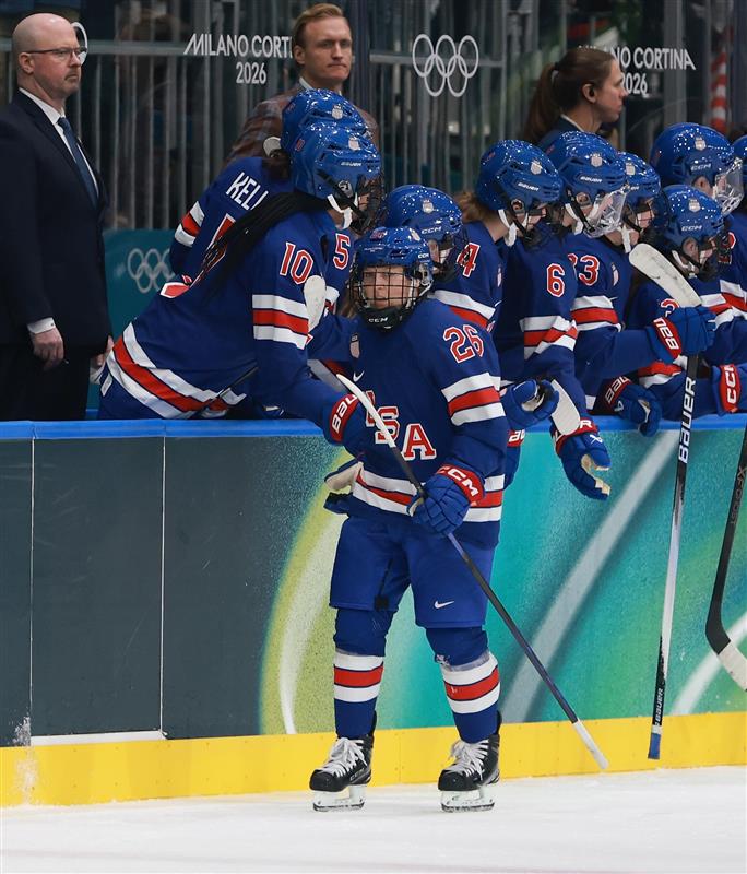 Coyne-Schofield sparks USA hockey, embraces motherhood at Olympics