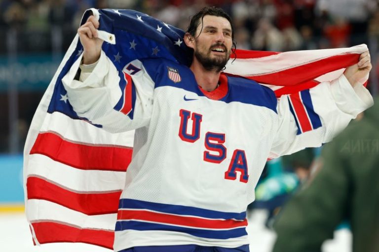 USA star goalie getting Presidential Medal of Freedom, Trump says